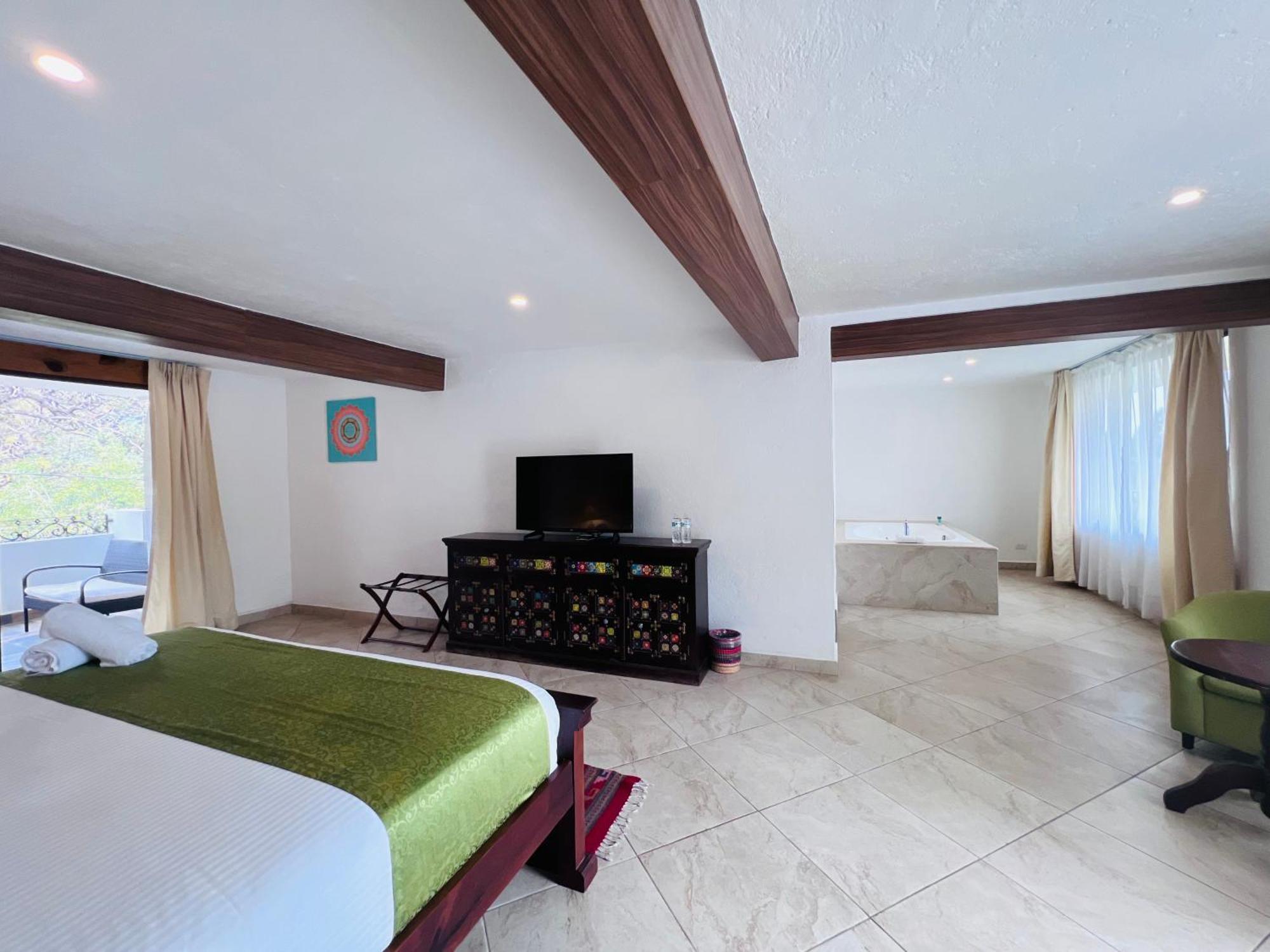 Hotel Las Puertas De テポストラン エクステリア 写真