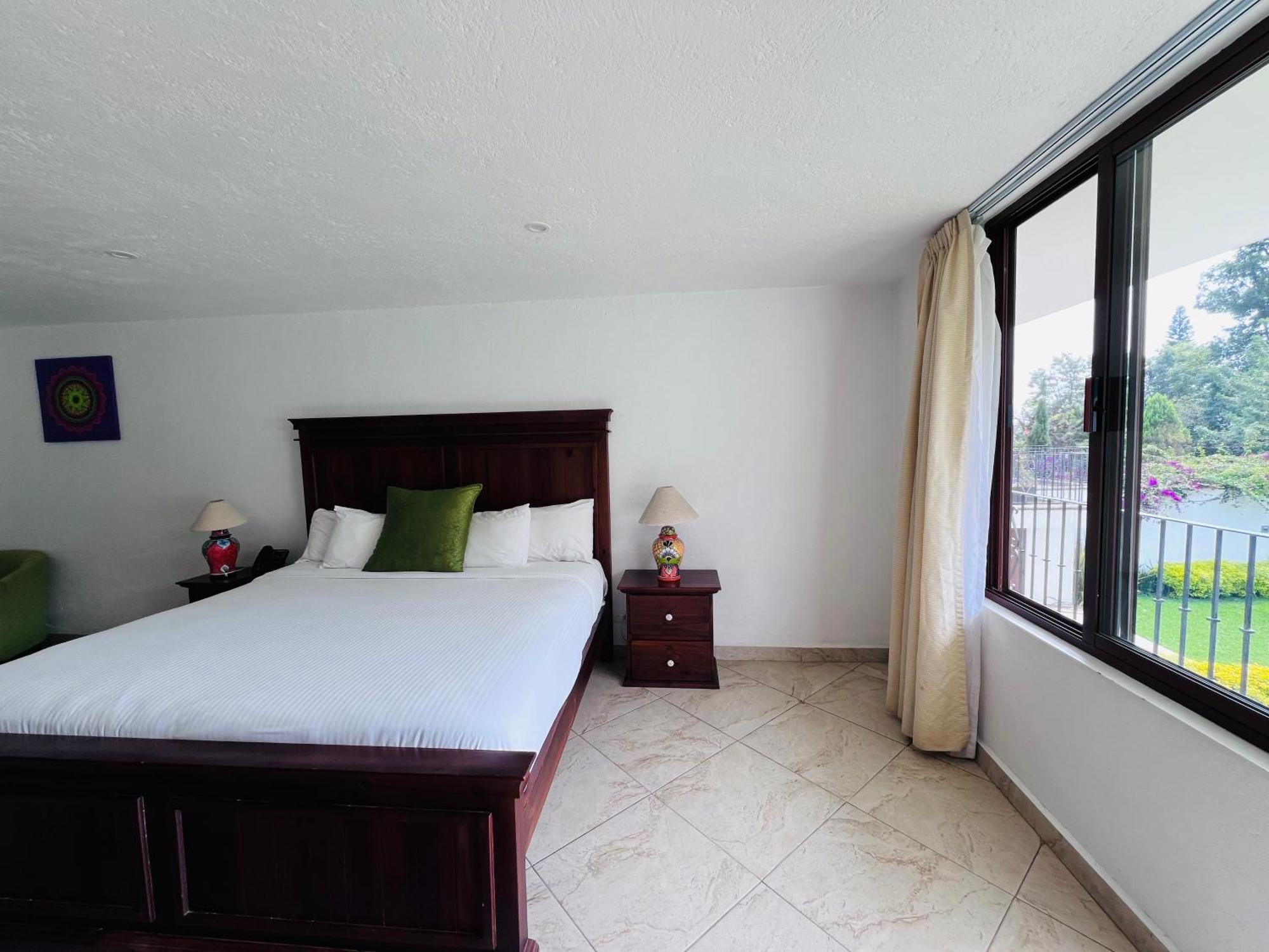 Hotel Las Puertas De テポストラン エクステリア 写真