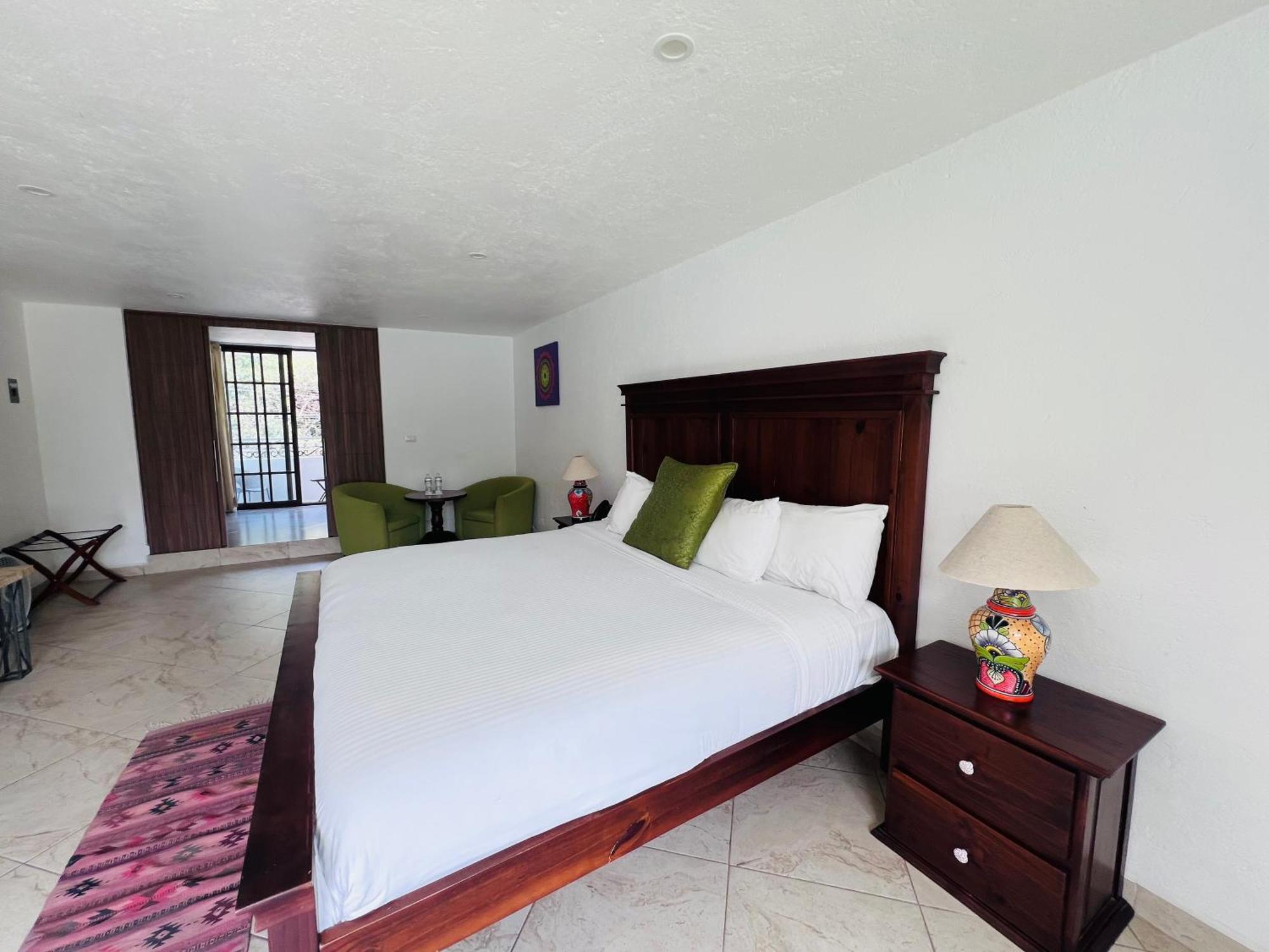 Hotel Las Puertas De テポストラン エクステリア 写真