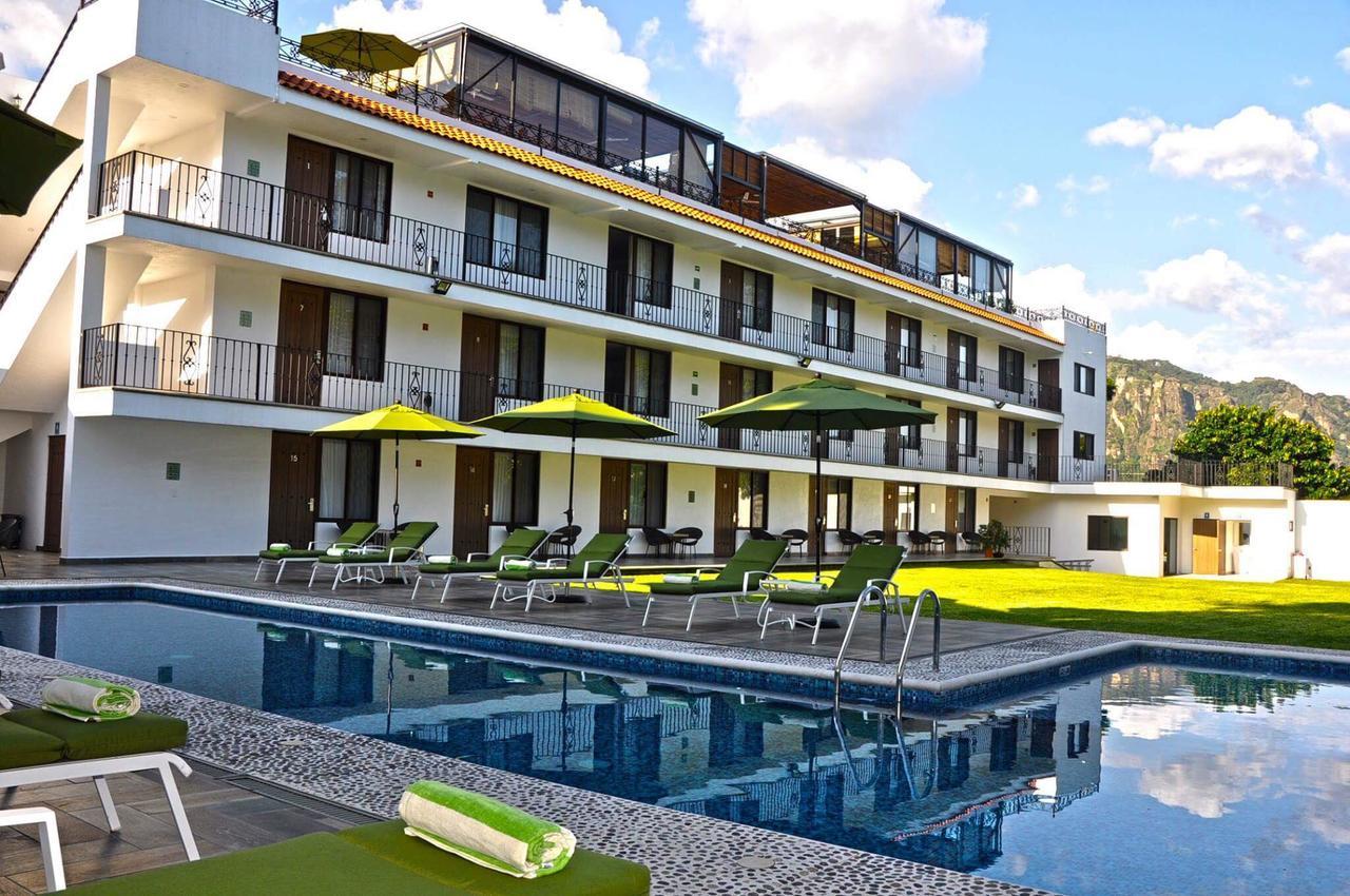 Hotel Las Puertas De テポストラン エクステリア 写真
